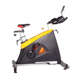 BSE02 全包式动感单车 商用健身房动感单车厂家